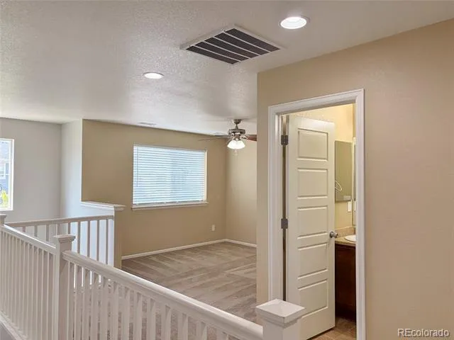 22517 E Layton Circle Aurora, CO 80015