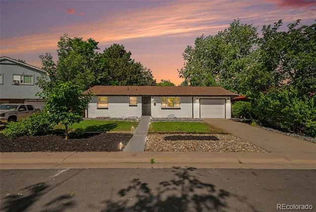 11915 E Arizona Drive Aurora, CO 80012
