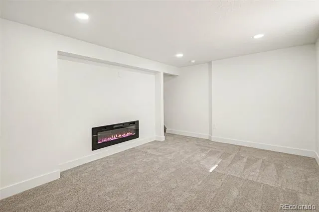 11915 E Arizona Drive Aurora, CO 80012