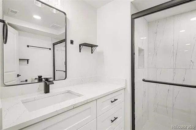11915 E Arizona Drive Aurora, CO 80012