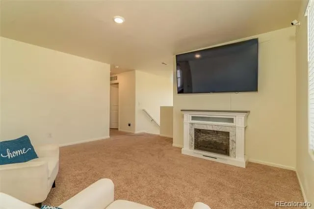 207 Zachary Street Keenesburg, CO 80643