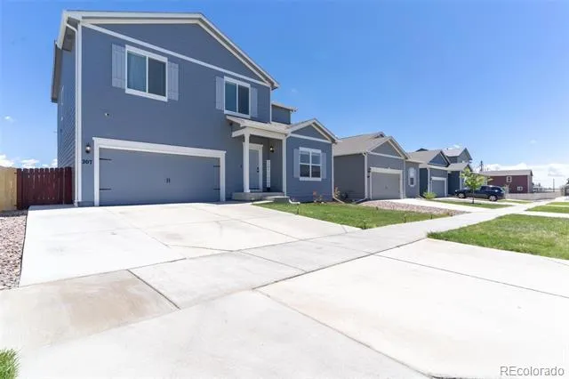 207 Zachary Street Keenesburg, CO 80643