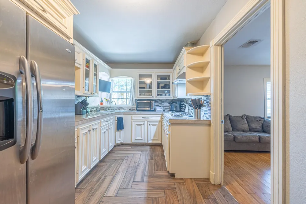 1806 Linda Lane Pasadena, TX 77502
