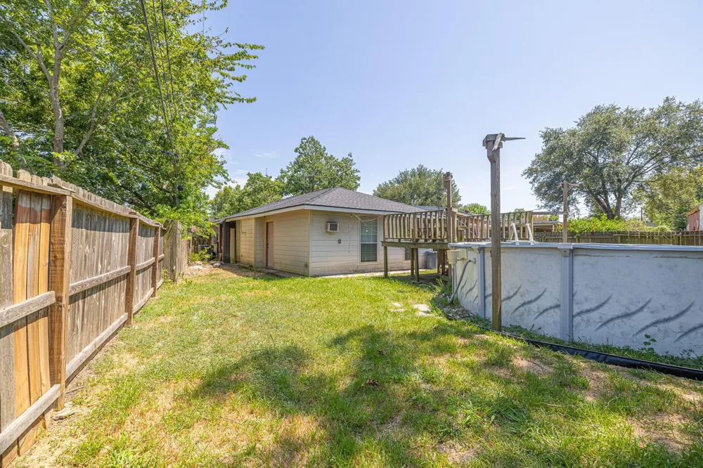 1806 Linda Lane Pasadena, TX 77502