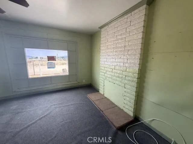 14214 Main unit C Hesperia, CA 92345