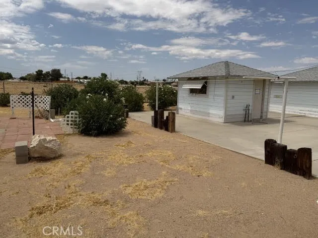 14214 Main unit C Hesperia, CA 92345