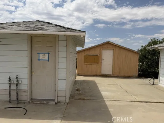 14214 Main unit C Hesperia, CA 92345