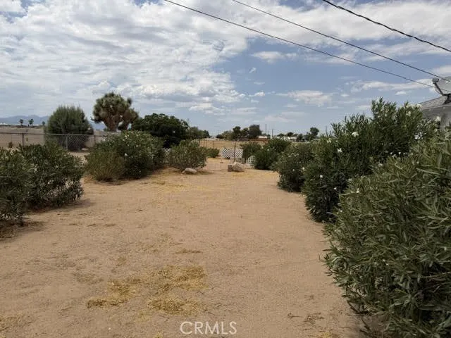 14214 Main unit C Hesperia, CA 92345