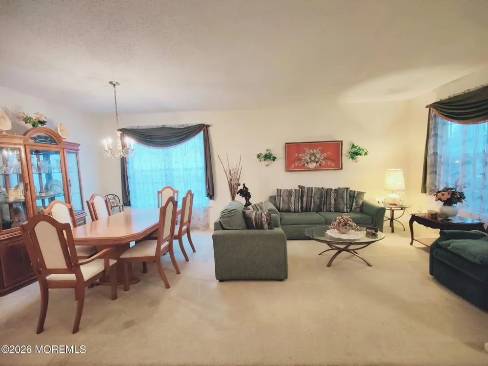 61 Robin Lane Barnegat, NJ 08005