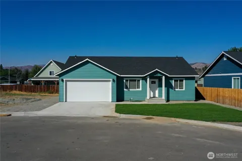 707 Petra Court