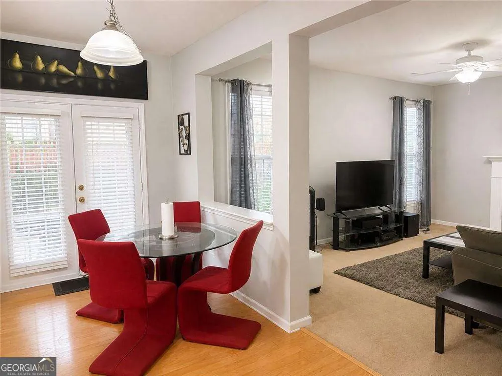 1423 Lady Slipper CT NW Kennesaw, GA 30152