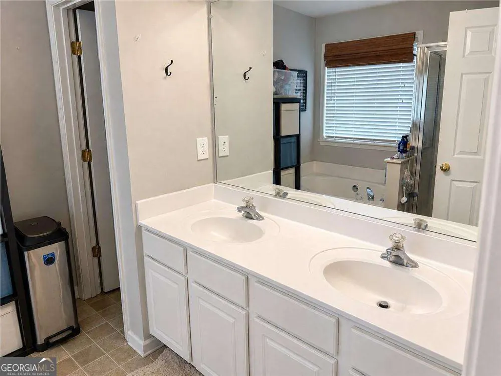 1423 Lady Slipper CT NW Kennesaw, GA 30152