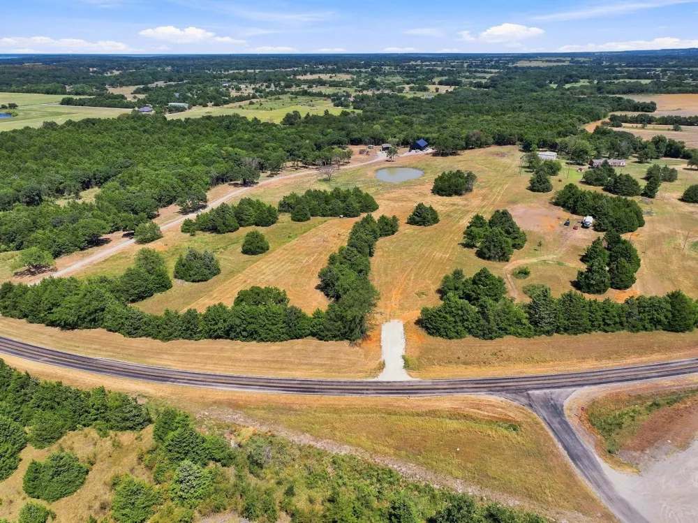 Cooks Corner Road Pottsboro, TX 75076