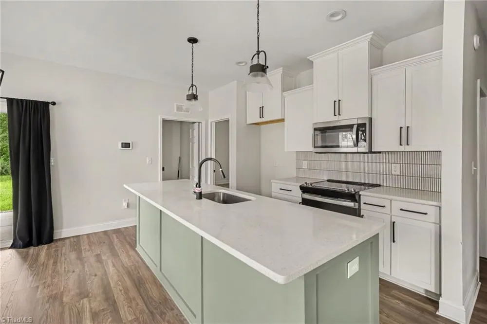 1402 Essex Avenue Gastonia, NC 28052
