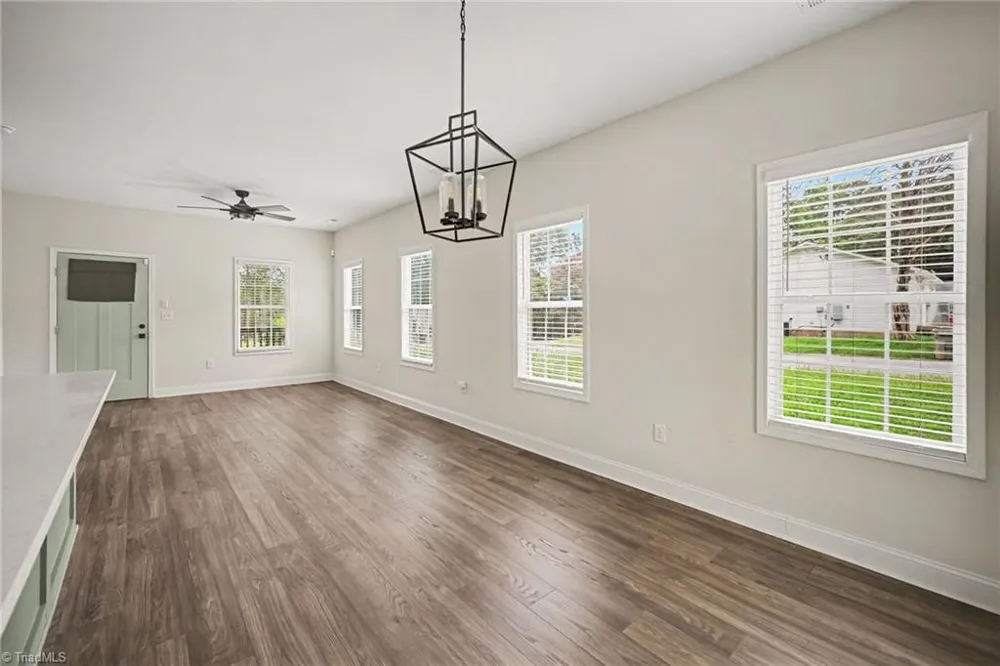 1402 Essex Avenue Gastonia, NC 28052