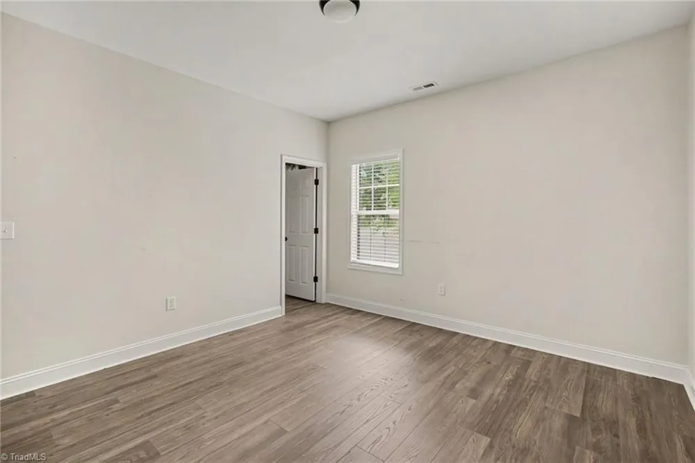 1402 Essex Avenue Gastonia, NC 28052