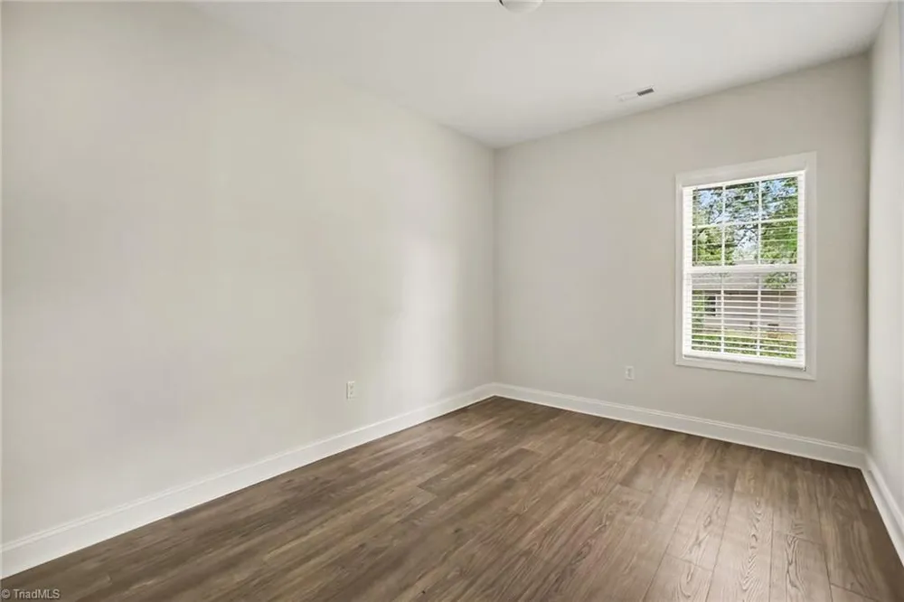 1402 Essex Avenue Gastonia, NC 28052
