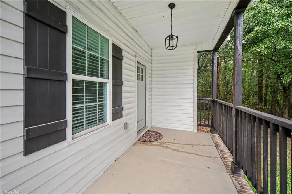 1402 Essex Avenue Gastonia, NC 28052