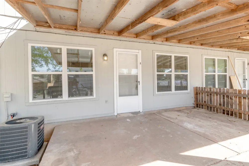9611 Bear Paw Trail #A Del Valle, TX 78617