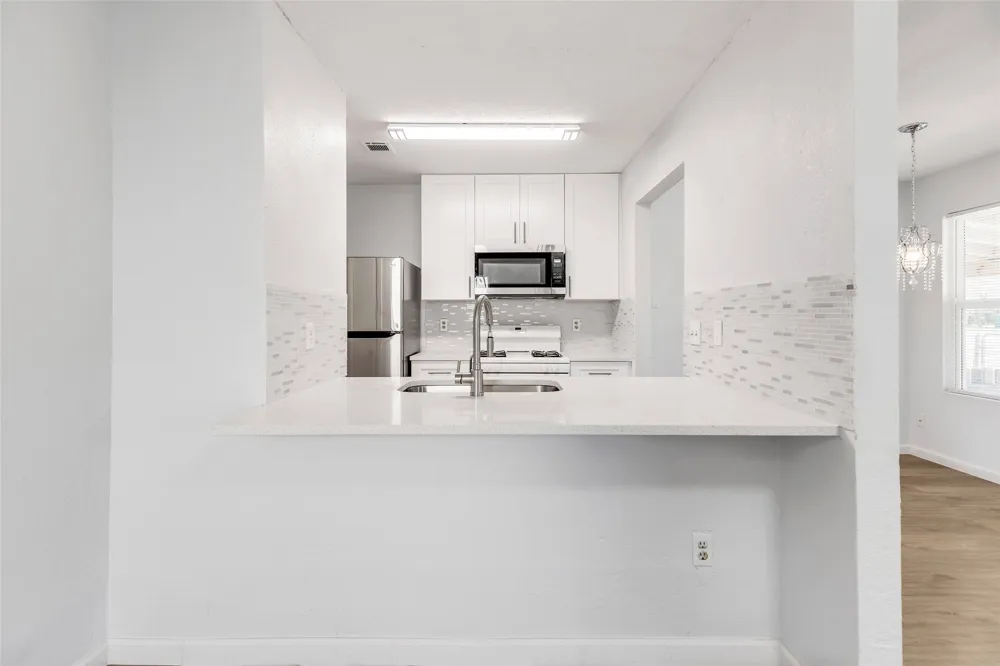 9611 Bear Paw Trail #A Del Valle, TX 78617