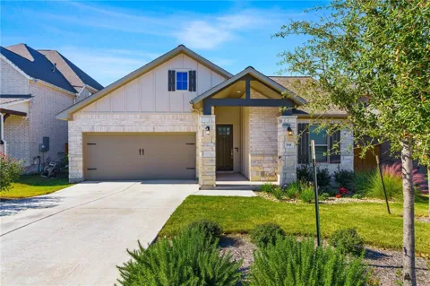 941 Del Raphael Drive