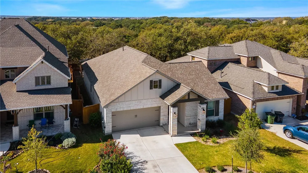 941 Del Raphael Drive Leander, TX 78641