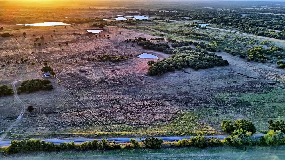 906 Rock Springs School Road Nocona, TX 76255