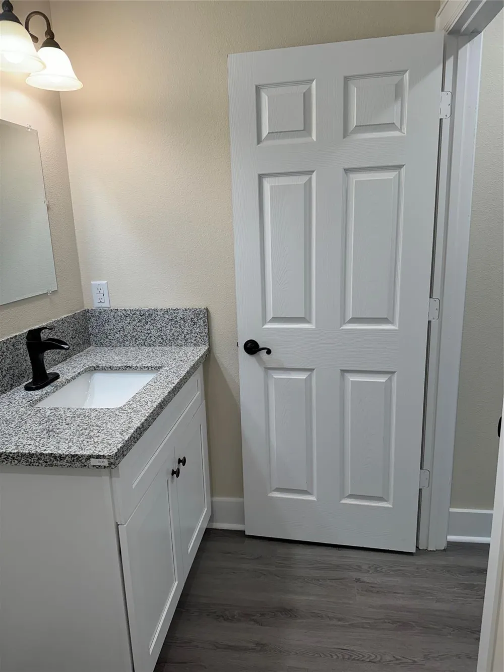 8522 Viterbo Road #A Beaumont, TX 77705