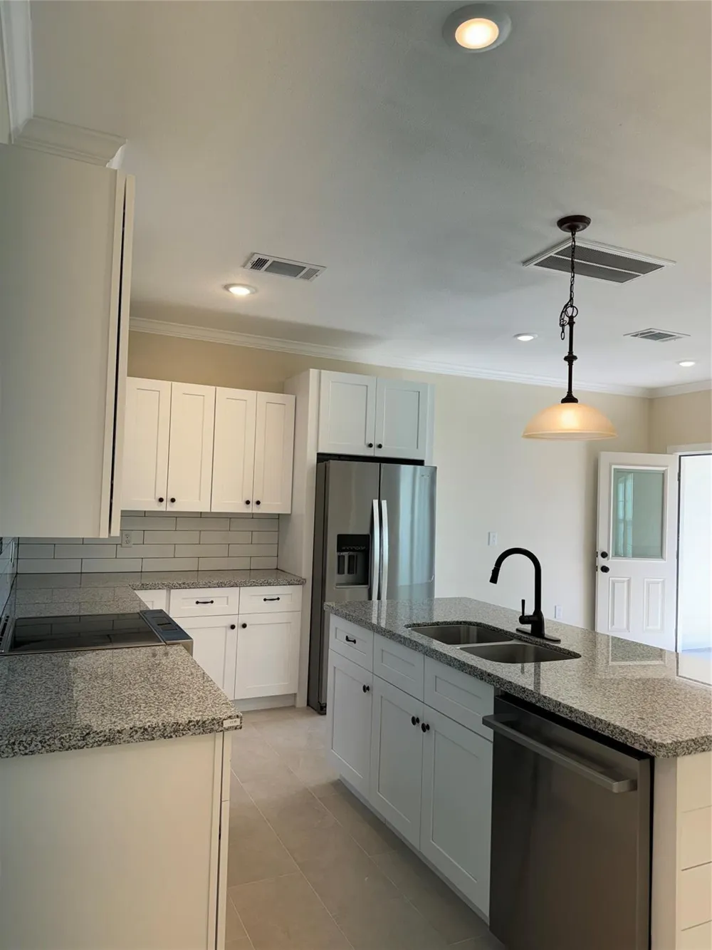 8522 Viterbo Road #A Beaumont, TX 77705