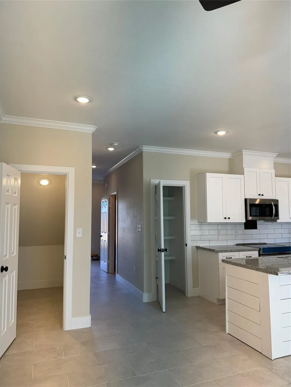 8522 Viterbo Road #A Beaumont, TX 77705