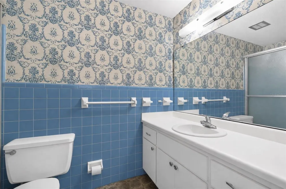 3642 NW 49TH LANE Gainesville, FL 32605
