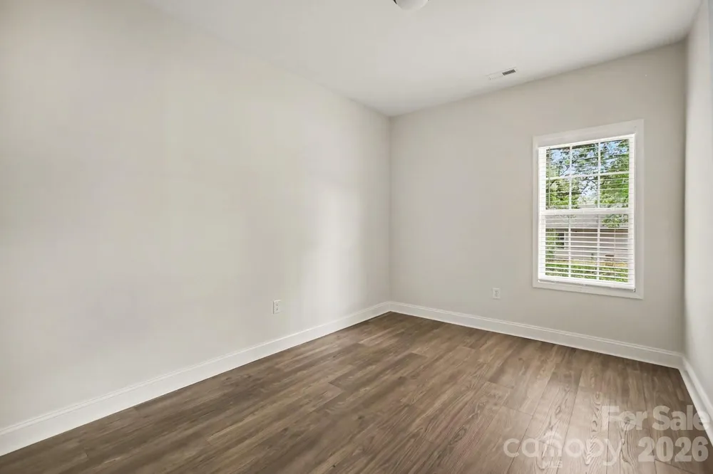 1402 Essex Avenue Gastonia, NC 28052