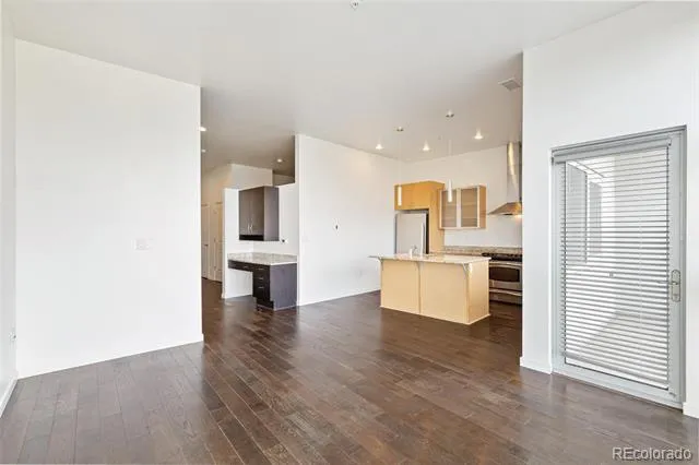 2958 Syracuse Street #416 Denver, CO 80238