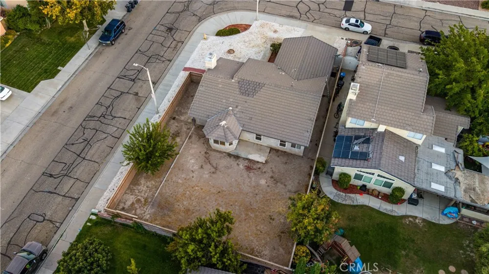 2101 Forry Lancaster, CA 93536