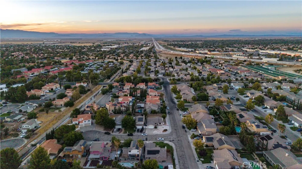 2101 Forry Lancaster, CA 93536