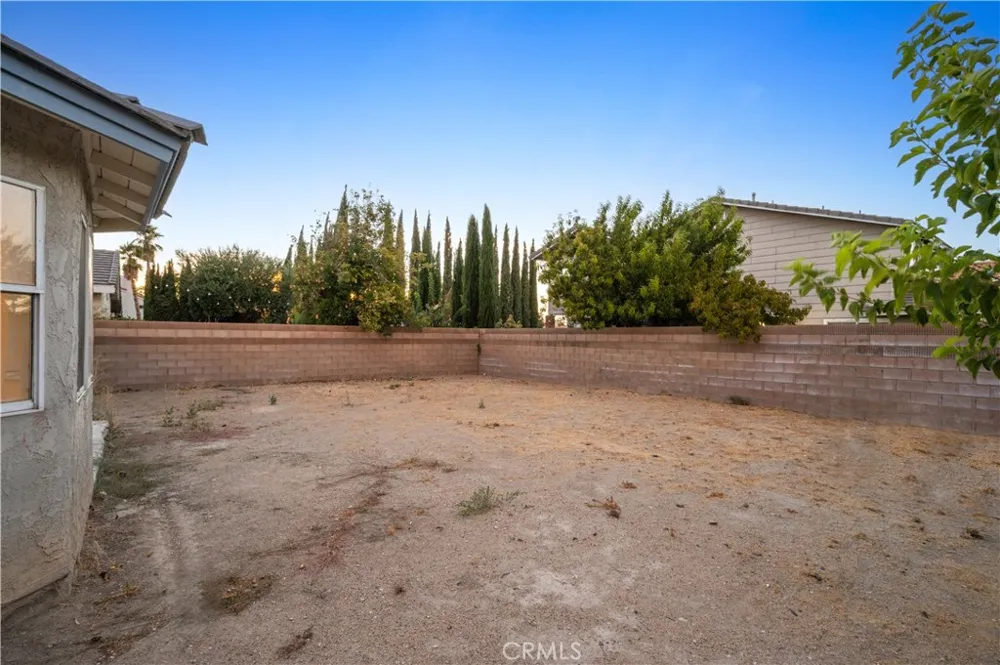 2101 Forry Lancaster, CA 93536