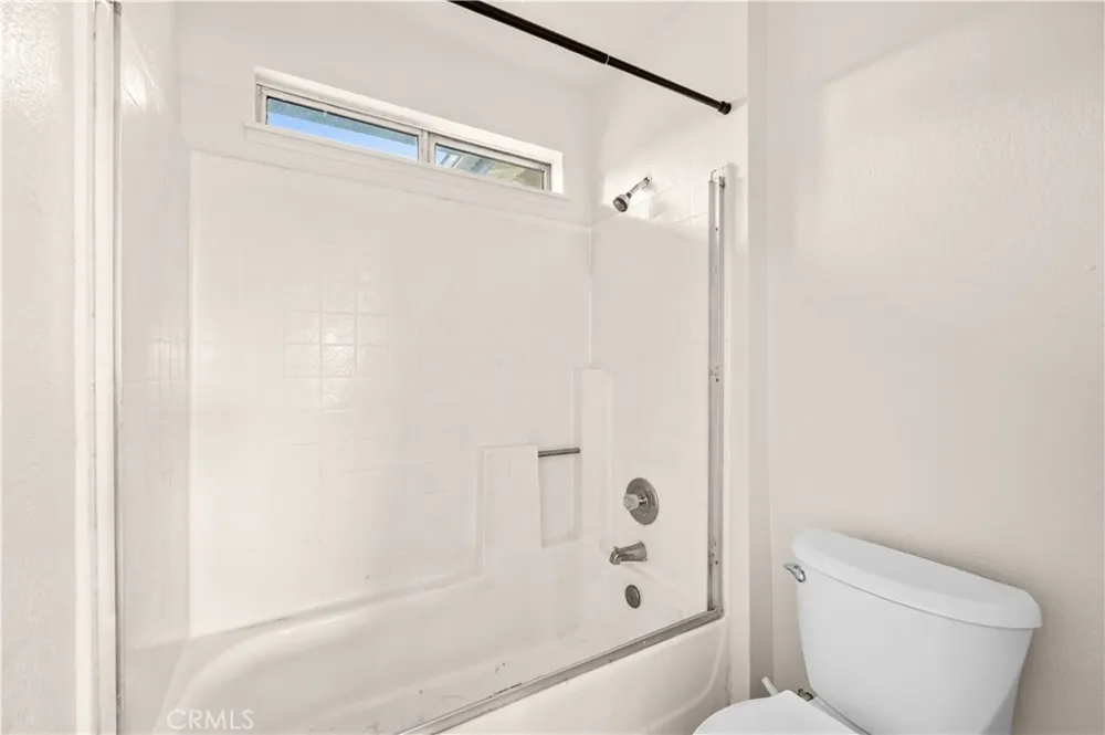 2101 Forry Lancaster, CA 93536