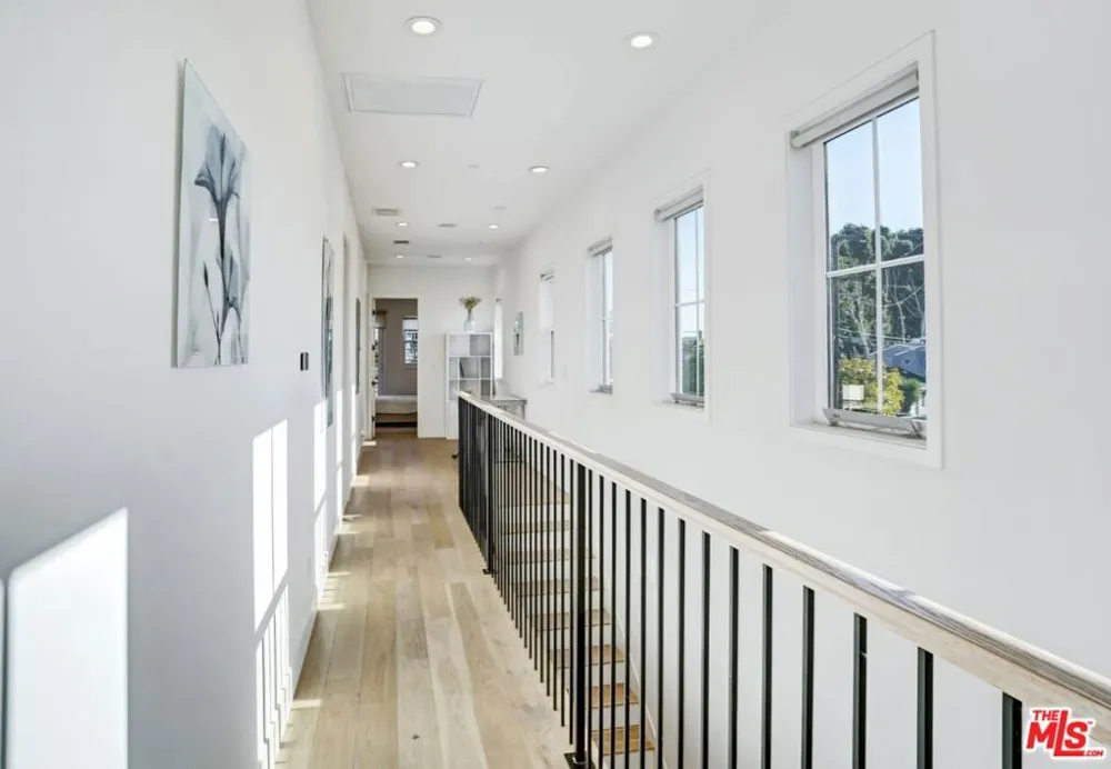 4816 Inglewood Boulevard Culver City, CA 90230