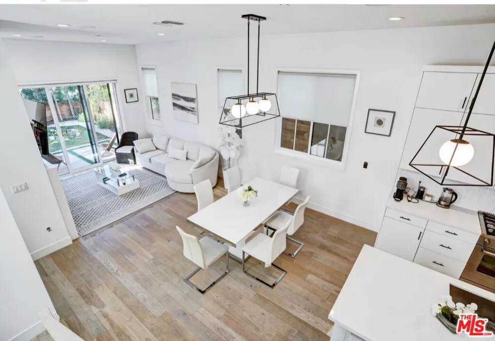 4816 Inglewood Boulevard Culver City, CA 90230