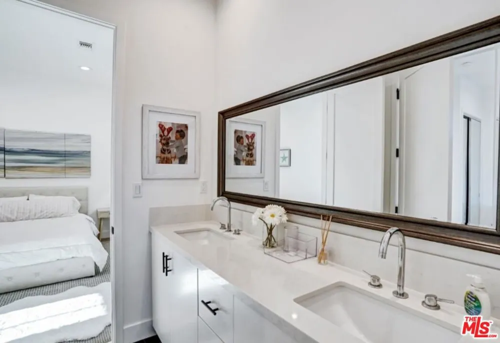 4816 Inglewood Boulevard Culver City, CA 90230