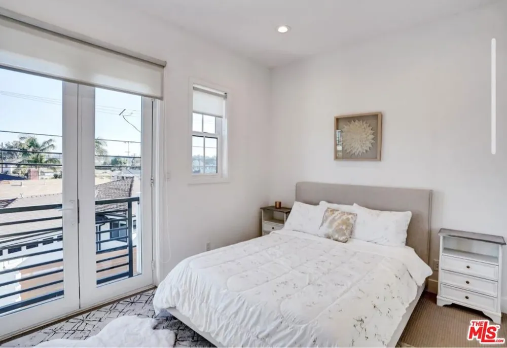 4816 Inglewood Boulevard Culver City, CA 90230