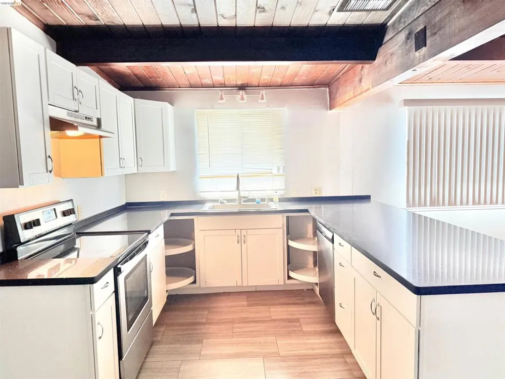17494 Ehle St Castro Valley, CA 94546