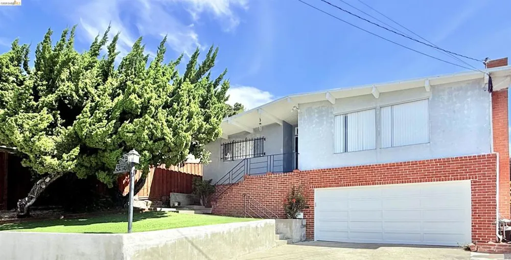 17494 Ehle St Castro Valley, CA 94546