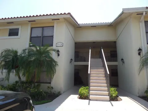 1524 LAKE CRYSTAL DRIVE #B