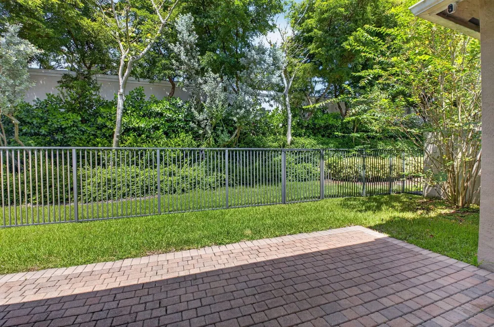 13727 MOSS AGATE AVENUE Delray Beach, FL 33446