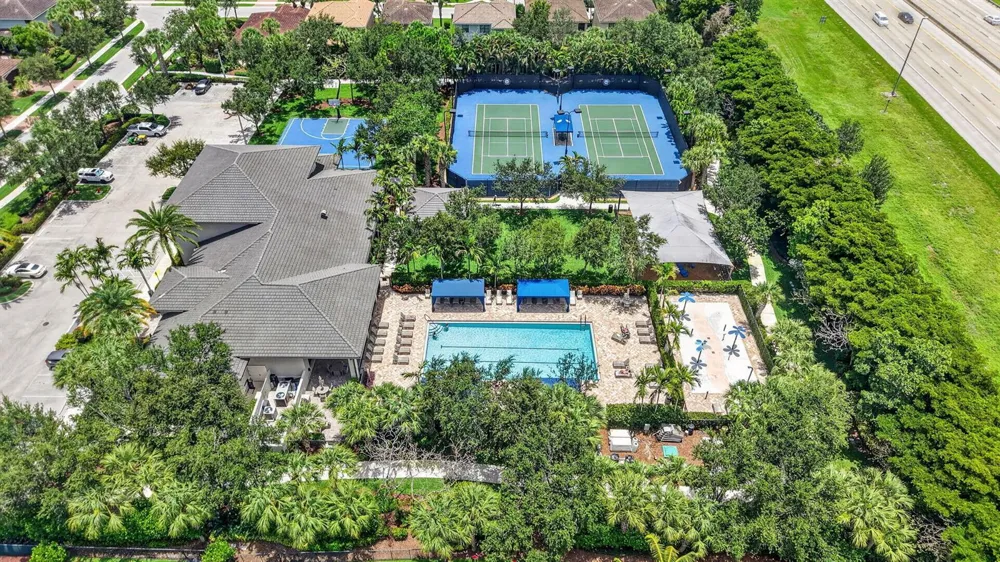 13727 MOSS AGATE AVENUE Delray Beach, FL 33446