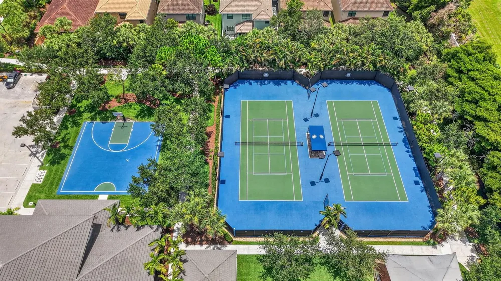 13727 MOSS AGATE AVENUE Delray Beach, FL 33446