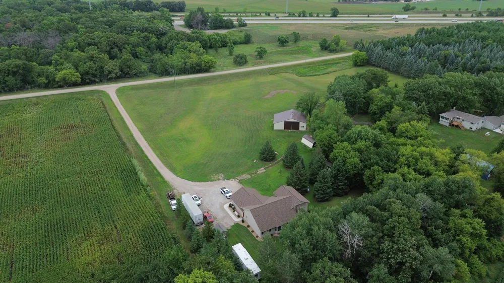 567 135th Street NW Monticello, MN 55362