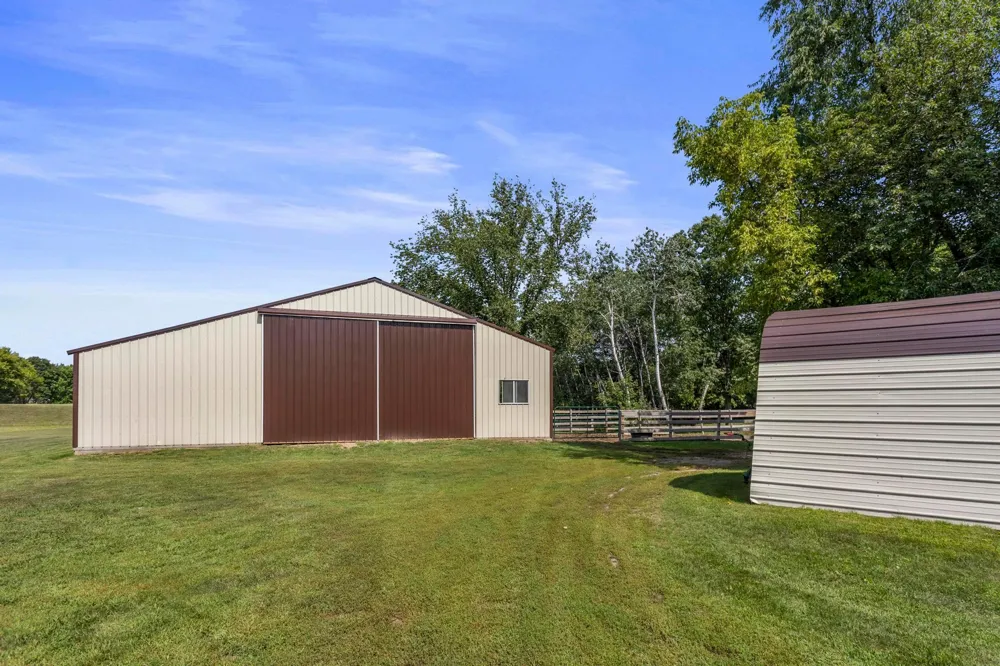 567 135th Street NW Monticello, MN 55362