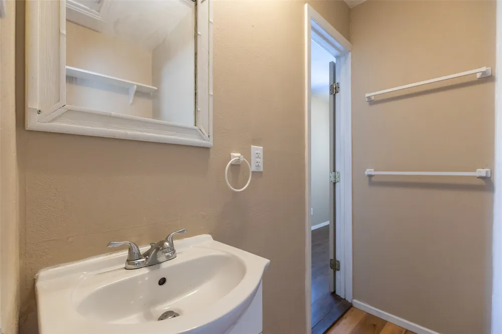 710 E North 13th Street Abilene, TX 79601